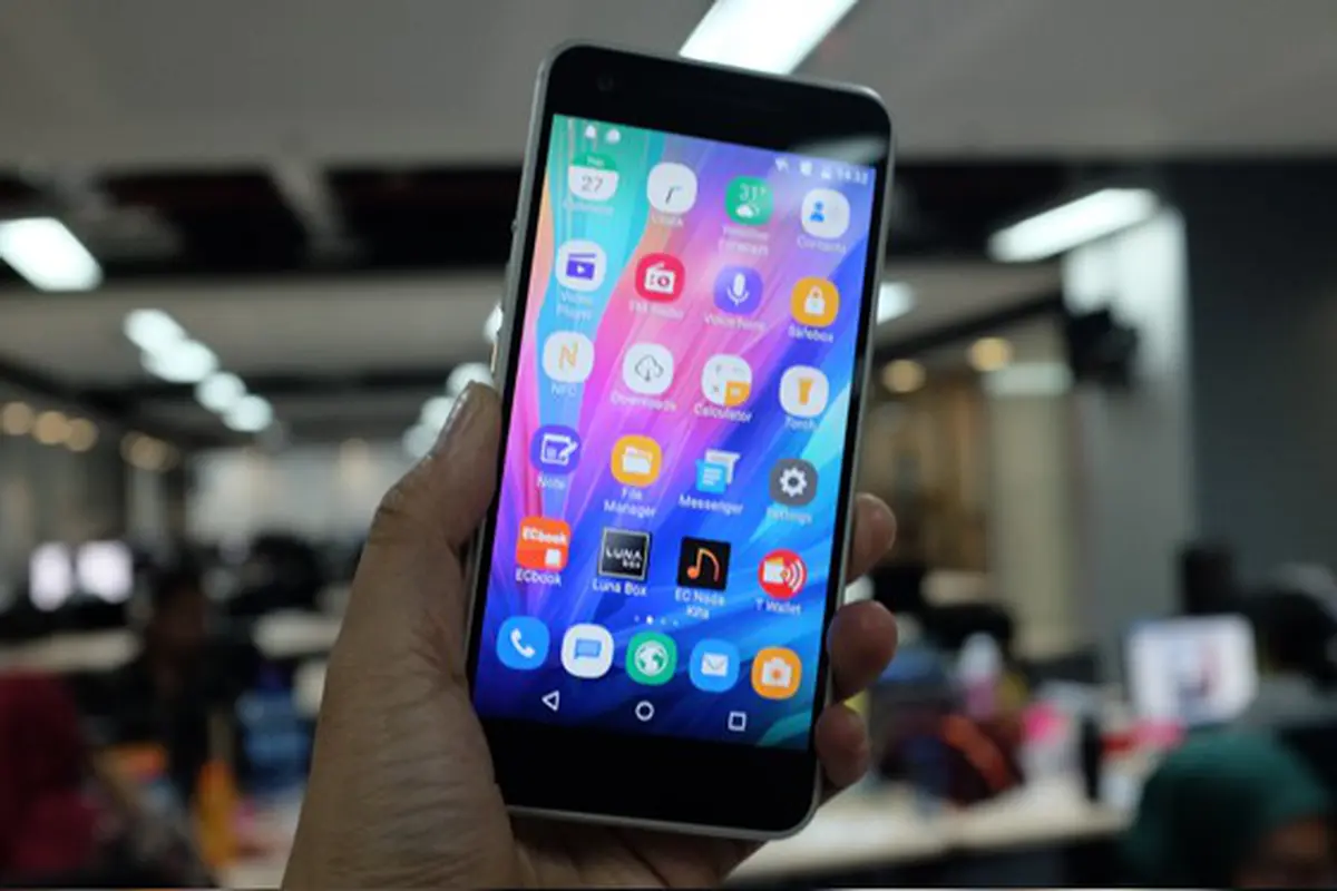 Smartphone Luna