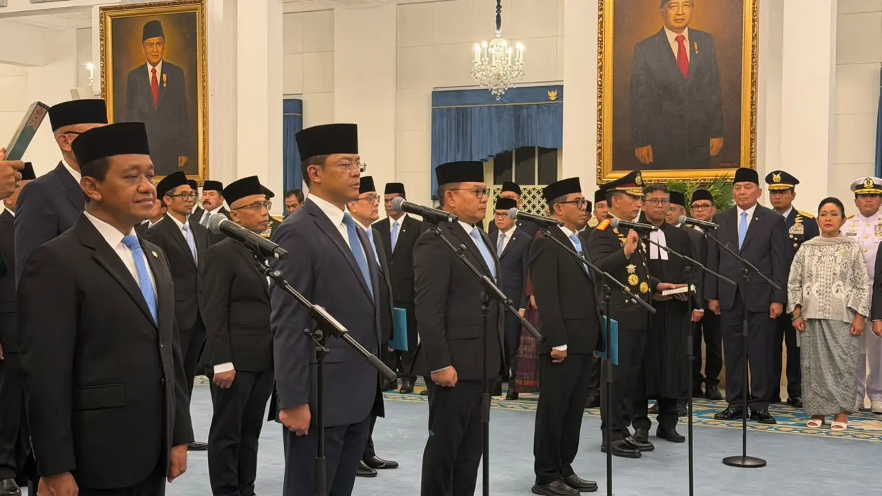 Reshuffle Kabinet, Prabowo Lantik Dua Wakil Menteri Keuangan