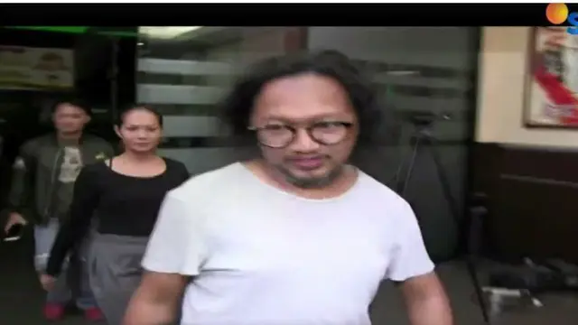 Para Artis Jenguk dan Beri Dukungan untuk Tora Sudiro