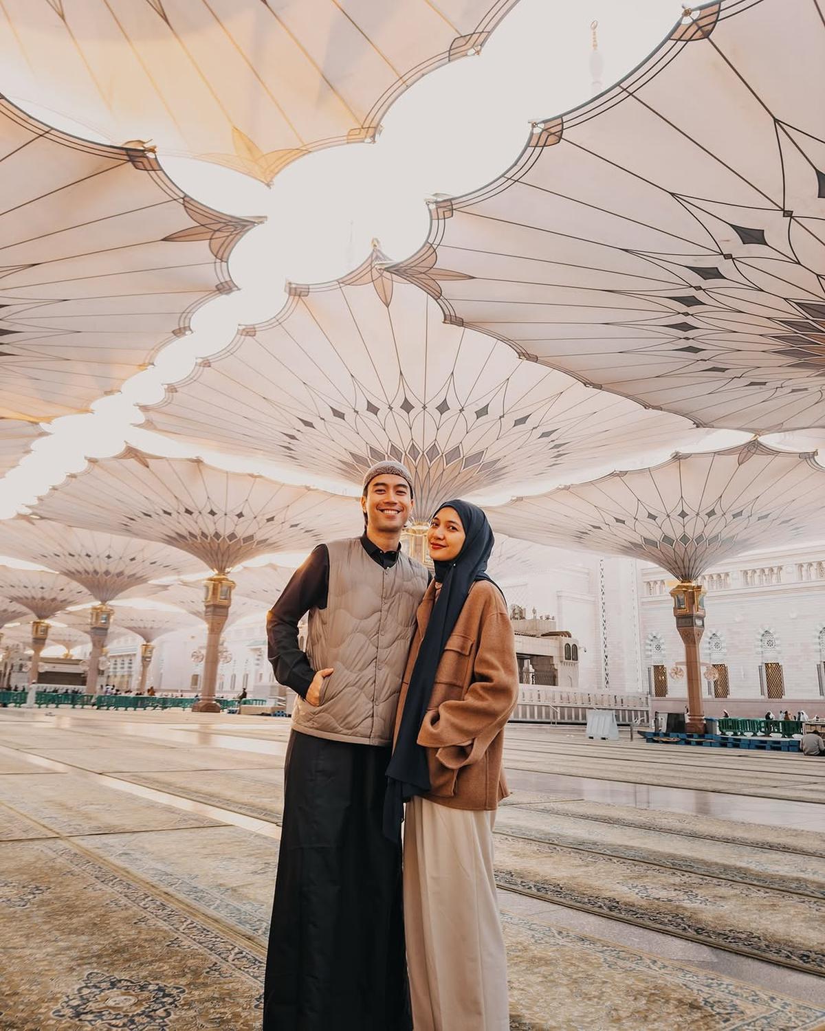 Unggah Foto Lagi Diinfus, Vidi Aldiano Pulang Umrah Langsung Spa Day