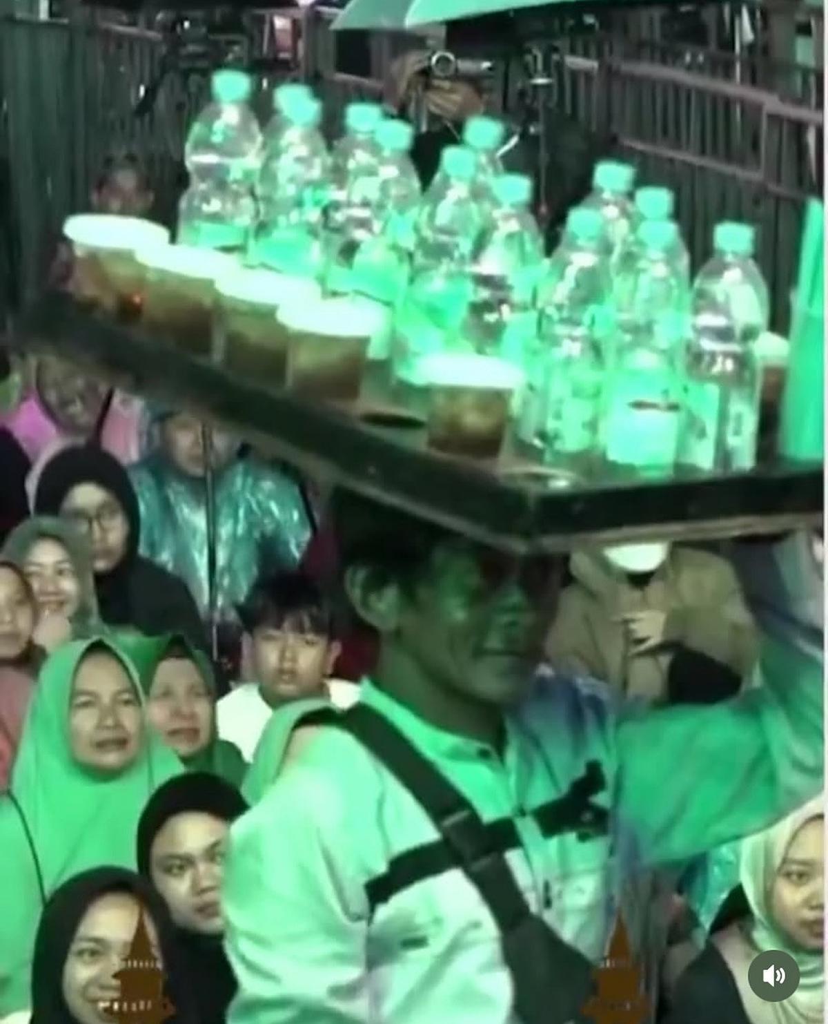 Gus Miftah Minta Maaf dan Temui Langsung Penjual Es Teh