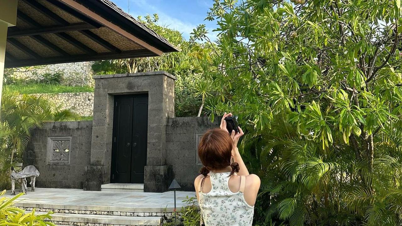 Nayeon Twice di Bali. [Foto: Instagram/nayeonyny]