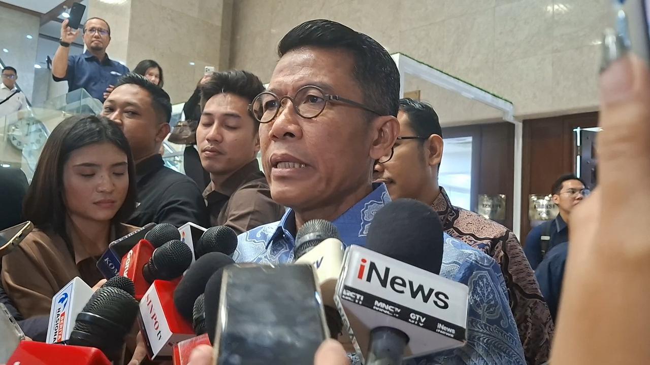 Respons Misbakhun Soal Kabar Masuk Bursa Bos OJK