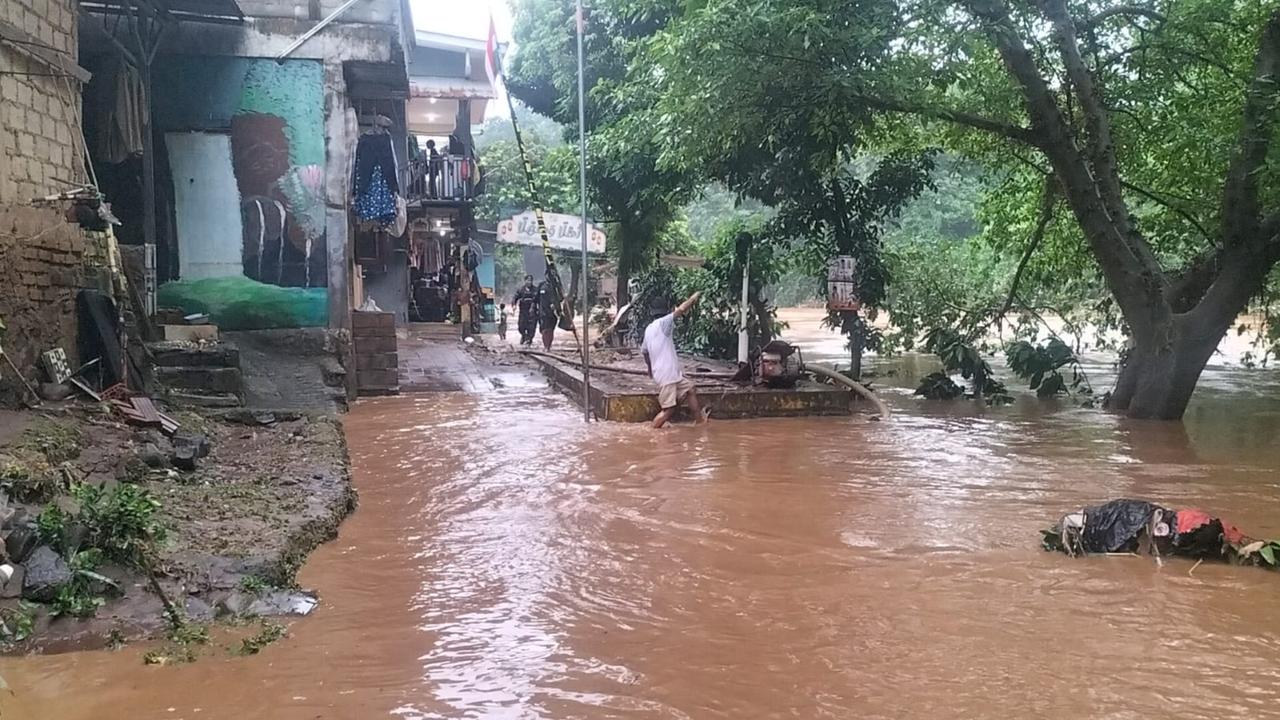 banjir di depok