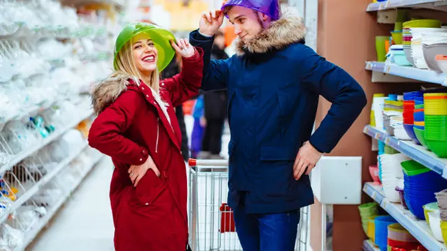 Toko Adi Daya Pecah Belah