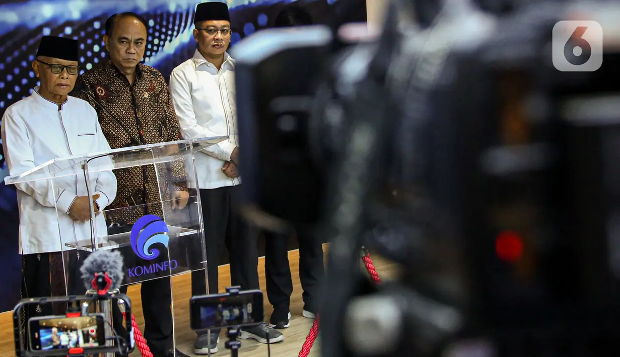 Menkominfo Budi Arie Setiadi menjelaskan, penurunan akses tersebut merupakan hasil dari intervensi Satgas yang dibentuk melalui Keputusan Presiden Nomor 21 Tahun 2024. (Liputan6.com/Angga Yuniar)