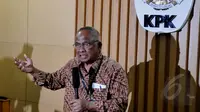 Plt Ketua KPK Taufiequrachman Ruki saat menghadiri konferensi pers di Gedung KPK, Jakarta, Rabu (25/2/2015). Ruki memberikan pernyataan terkait kasus AS dan BW (Liputan6.com/Johan Tallo)