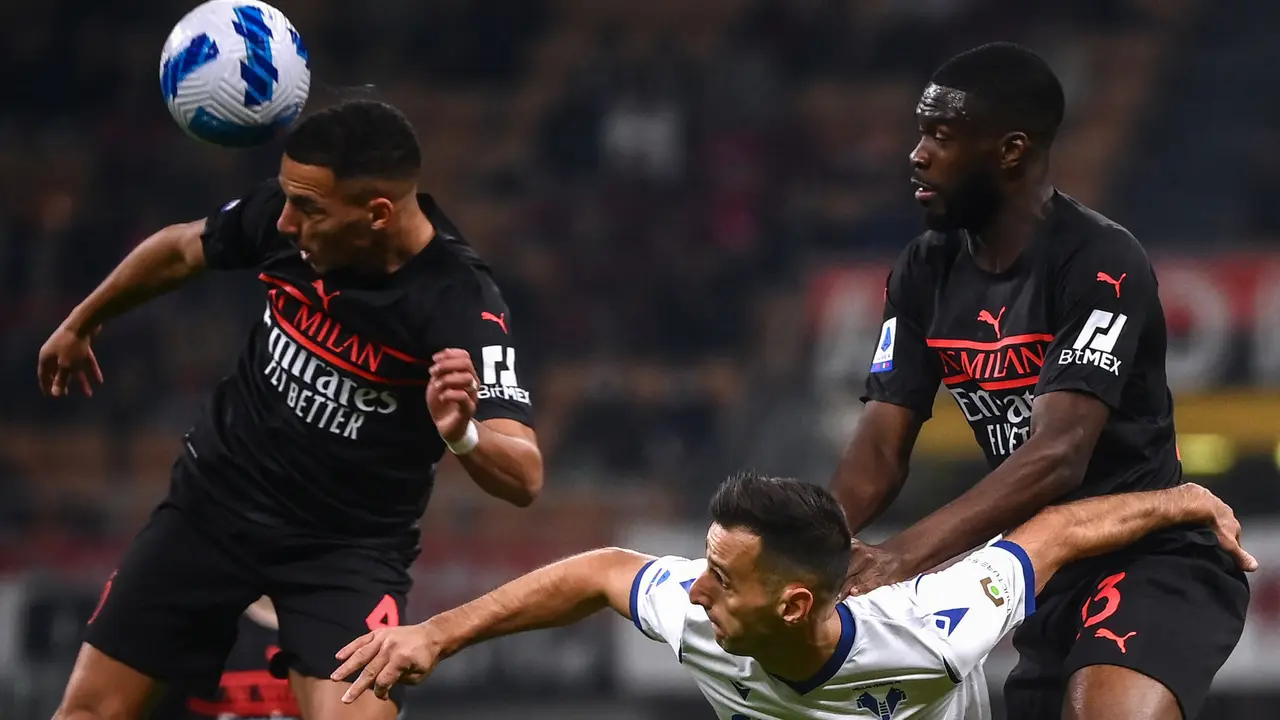 Liga Italia AC Milan vs Verona