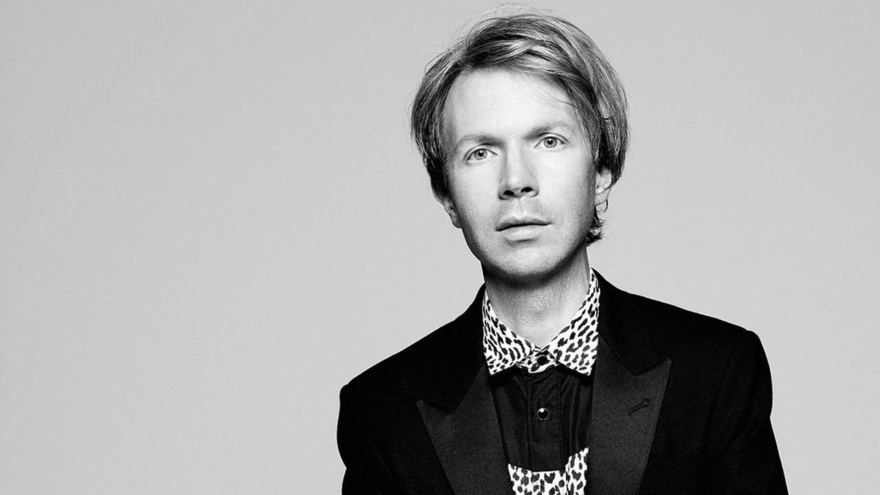Beck Pemenang Album of The Year Grammy Awards 2015