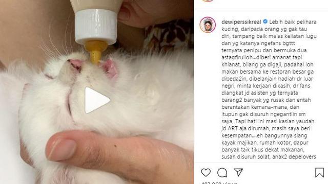 Unggahan Dewi Perssik. (Foto: Instagram @dewiperssikreal)