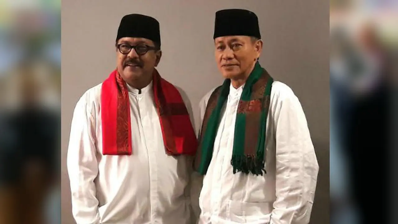 Rano Karno dan Haji Embay Mulya Syarief. 