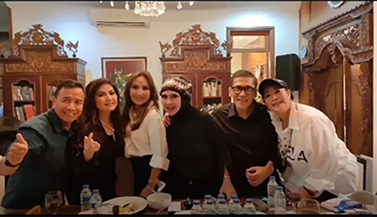 Jenny Rachman Ultah ke-63 (Instagram/jennyrachman18)