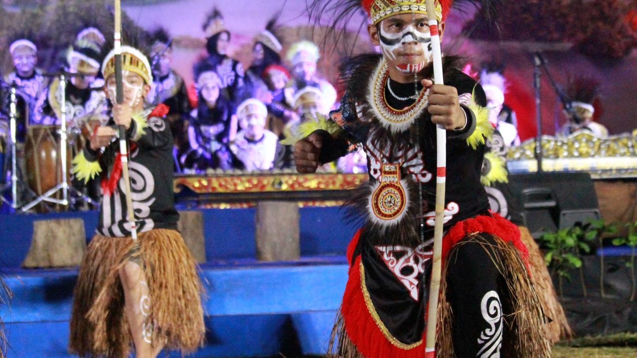Drama Tari 'Raja Ampat' Tampilkan Kolaborasi Siswa dan Guru dalam Harmoni Budaya
