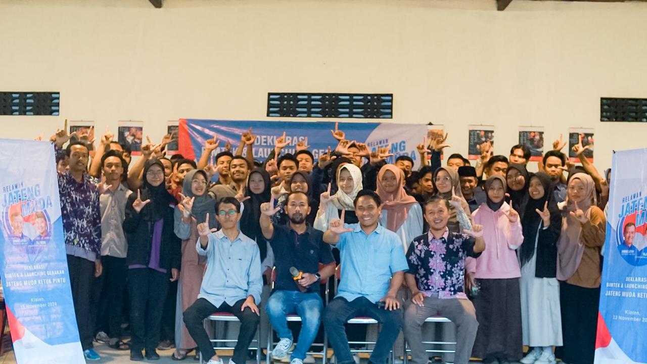 Ratusan anak muda mendeklarasikan Relawan Jateng Muda untuk memenangkan Ahmad Luthfi dan Taj Yasin,