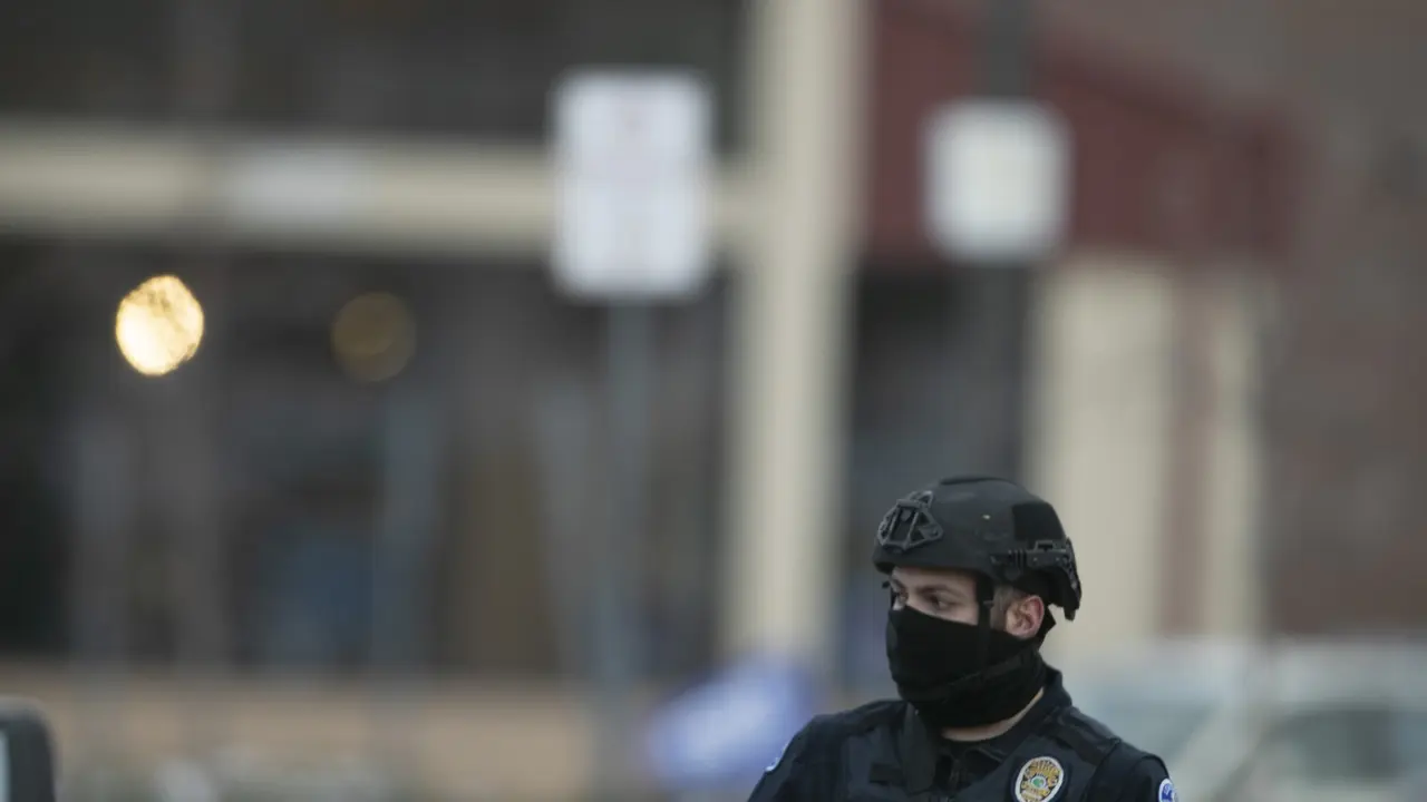 Puluhan Orang Tewas Akibat Penembakan Massal di Colorado