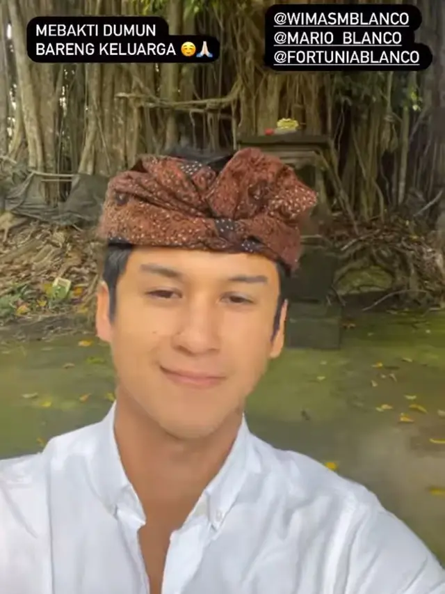 6 Potret Pesinetron Antonio Blanco Jr Rayakan Hari Raya nyepi, Ikut Pawai Ogoh-Ogoh