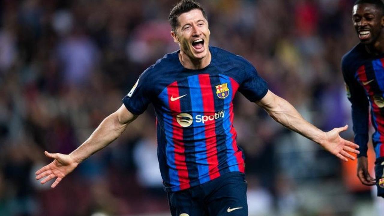 Pukulan Telak ke-8: Robert Lewandowski Absen El Clasico, Badai Cedera Barcelona Kian Parah Jelang Laga Krusial