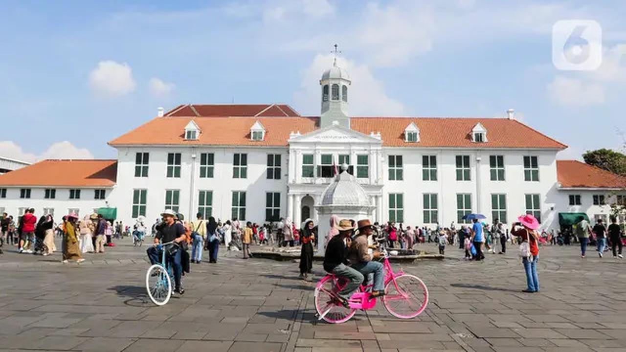 Libur Lebaran 2025, Kota Tua Jakarta Ramai Dikunjungi