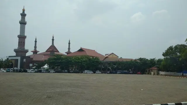 Wajah Baru Alun-Alun Kejaksan Kota Cirebon Ala Ridwan Kamil