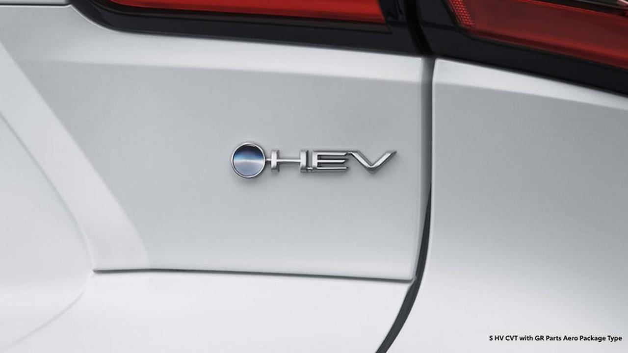 Pionir Medium SUV dengan Hybrid EV