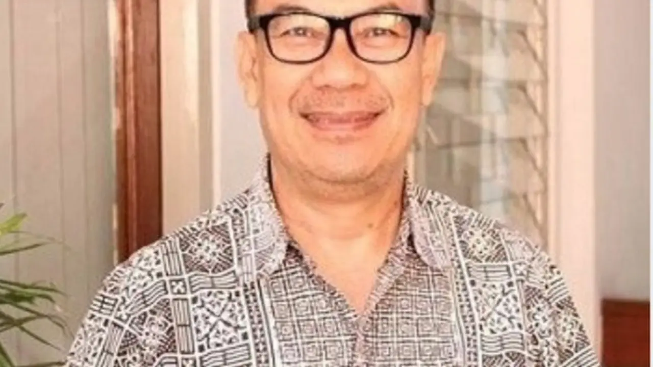 Prof. Asep Warlan
