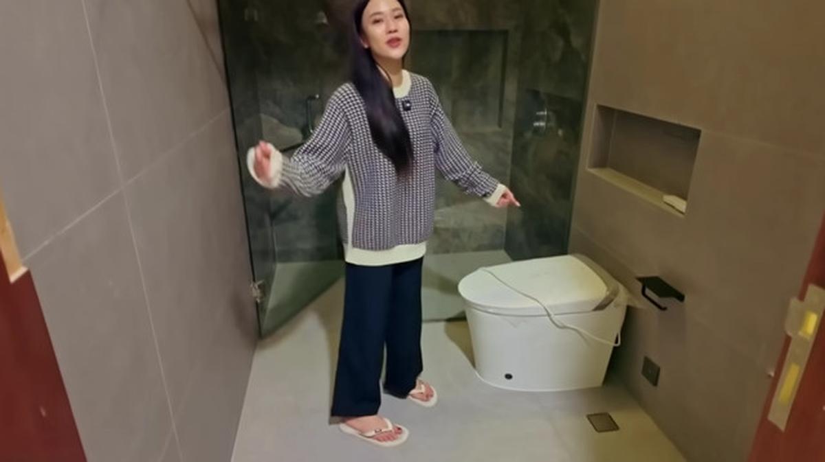 9 Potret Hunian Jessica Jane yang Terlihat Mewah, Perencanaan Detail dengan Konsep Modern