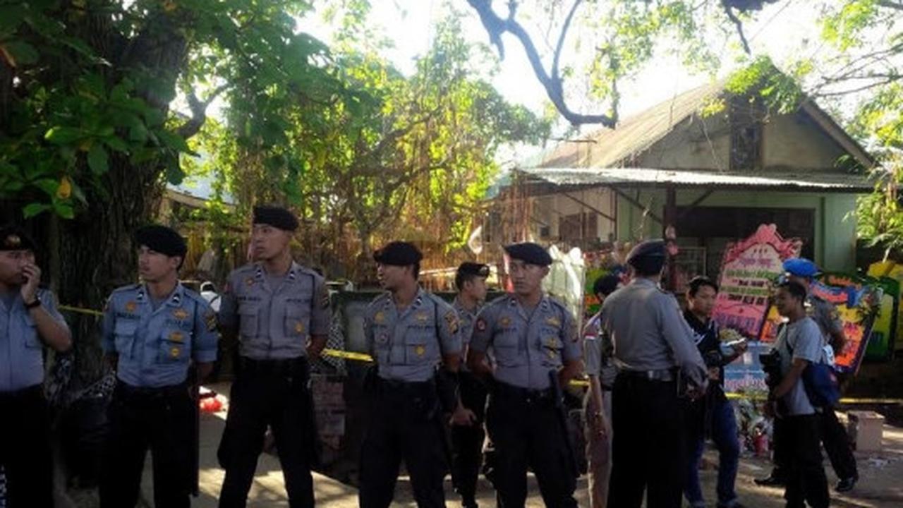 Pengawalan ketat Margriet hadiri rekonstruksi pembunuhan Angeline