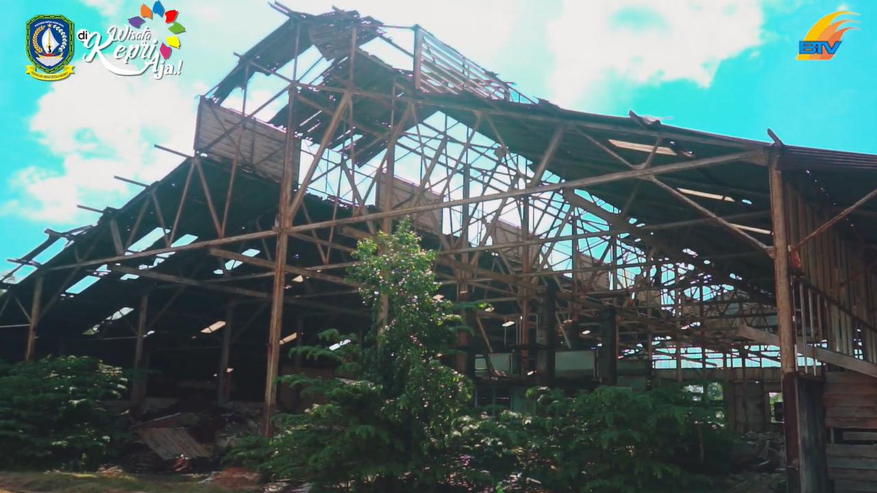 Bekas pabrik timah Dabo Singkep yang terbengkalai