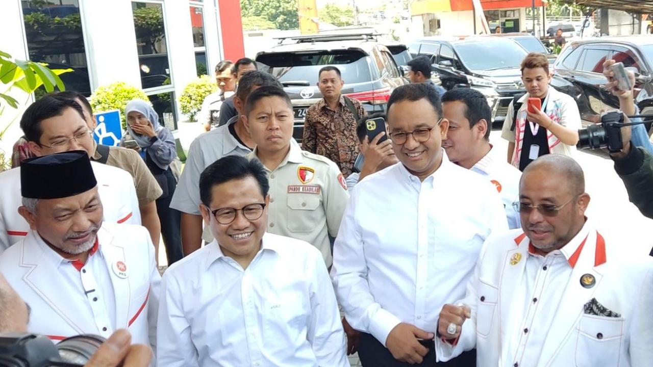 Presiden PKS Ahmad Syaikhu menyebut, lagu itu dinyanyikan untuk menunjukkan PKS merasa PKB lebih dekat dengan Koalisi Perubahan.