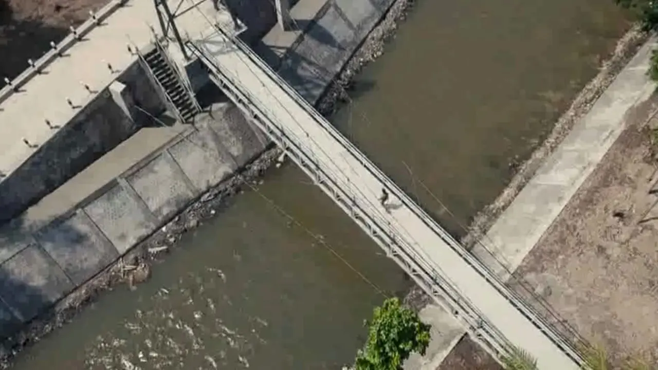 Jembatan Gantung Nawacita Tegaldowo