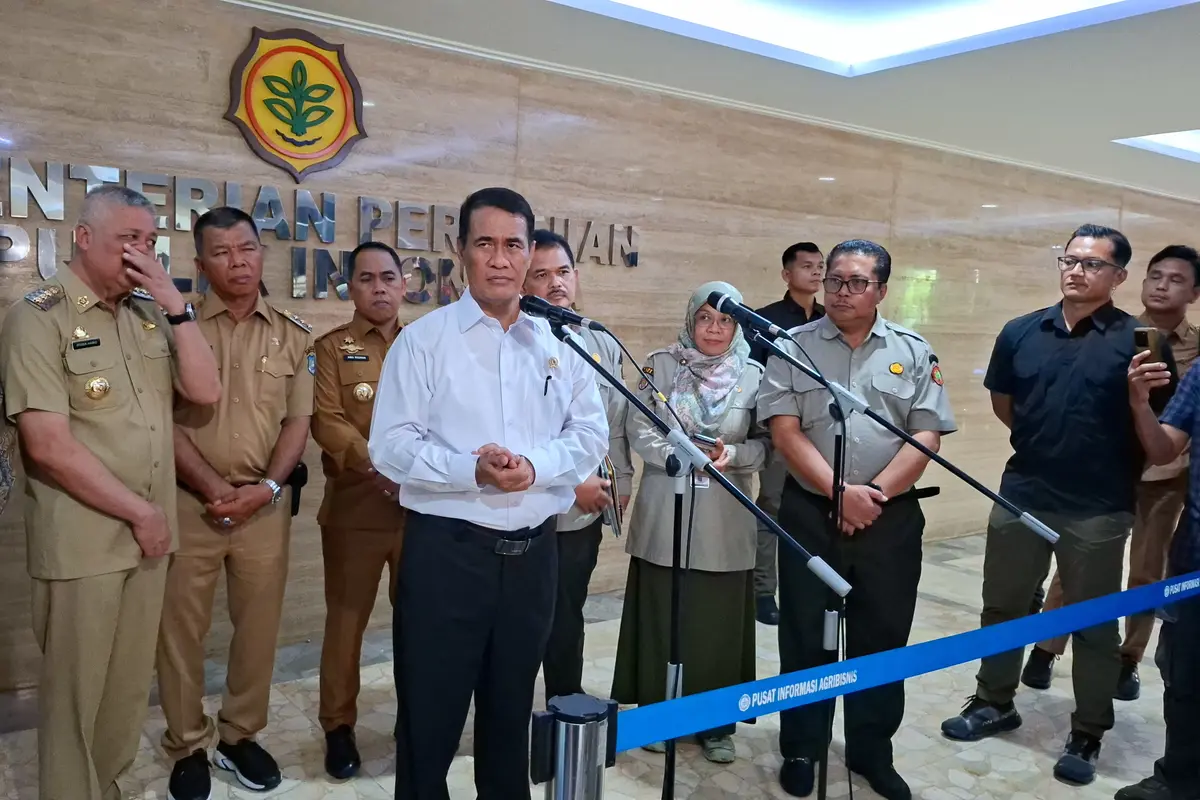 Menteri Pertanian, Andi Amran Sulaiman di Kantor Kementerian Pertanian, Jakarta, Senin (20/4/2026). (Foto: Liputan6.com/Arief RH)