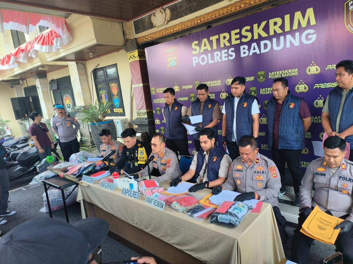 Polres Badung konferensi pers (merdeka.com/Kadafi).