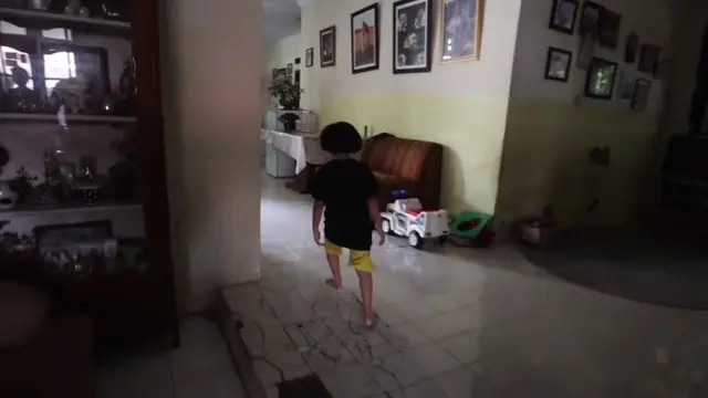 Potret rumah masa kecil Baim Wong yang sederhana