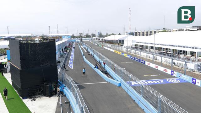 Suasana Sirkuit Formula E Jakarta Jelang Balapan