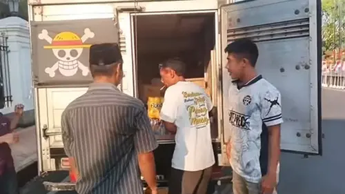 Warga bersiap demo Bupati Pati