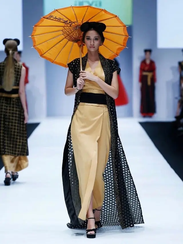 Potret Pesona Sophia Regan, Pemenang Miss Grand Indonesia 2021. (Sumber: Instagram/thesophiarogan)