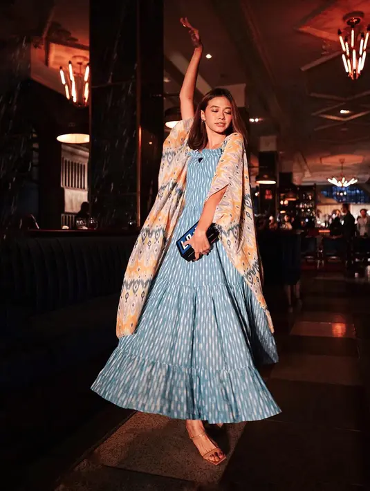 Meski begitu, sampai sekarang ini dirinya belum ada rencana untuk segera menikah. Pasalnya, ia masih ingin mengejar karier di usianya yang terbilang muda. (Instagram/yukikt)