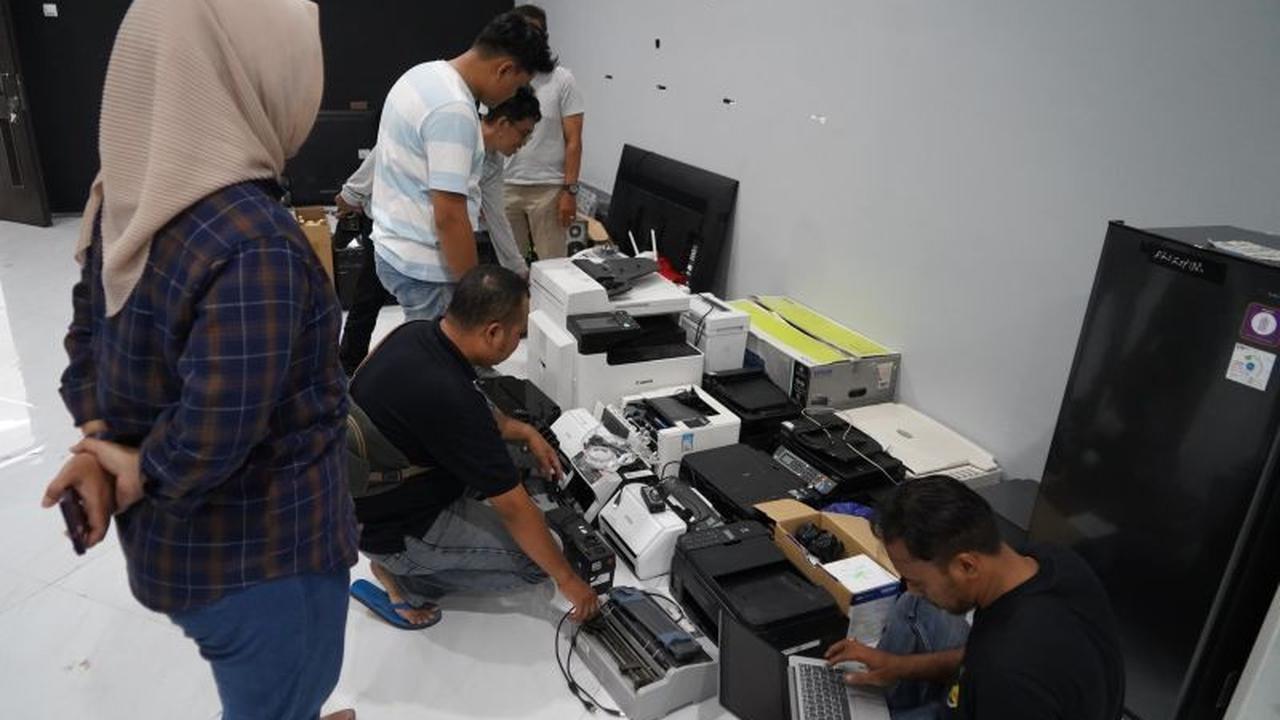 Uniknya, Barang Jarahan Dikembalikan: Bupati Kediri Apresiasi Warga yang Sadar Hukum