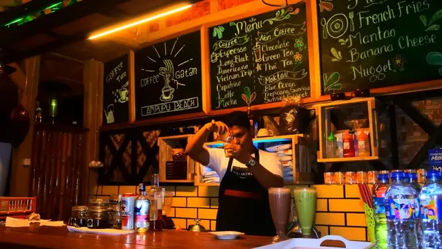 Barista di Coffee Gatan.(Liputan6.com/Ahmad Akbar Fua)