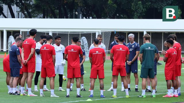 Foto: Menanti Debut John Herdman Bersama Timnas Indonesia, Menunggu Racikan Taktik Pria Inggris di Skuad Garuda