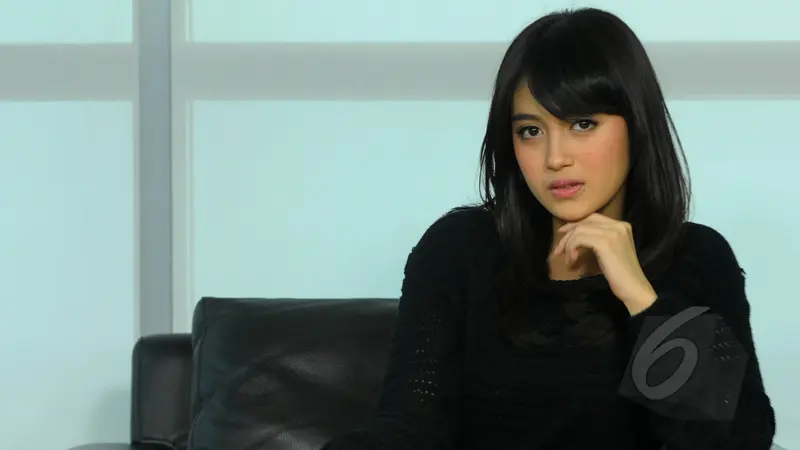 Gigi Gingsul Nabilah JKT48 Bikin Pria Kesengsem