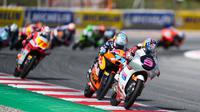 Veda Ega Pratama (nomor motor 9) pada ajang Moto3 2026. (Honda Team Asia)