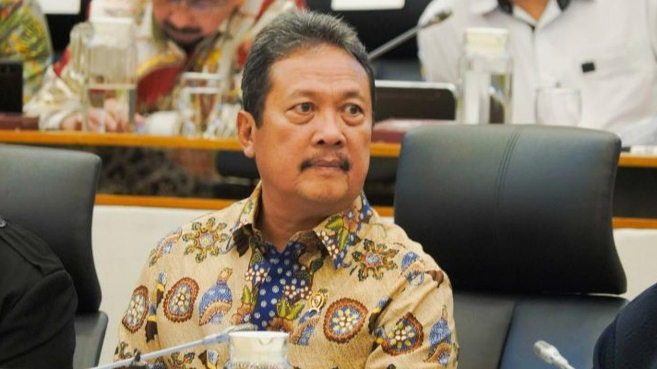 Menteri KKP Sebut Kades Tersangka Kasus Pagar Laut Tangerang Siap Bayar Denda Rp48 M