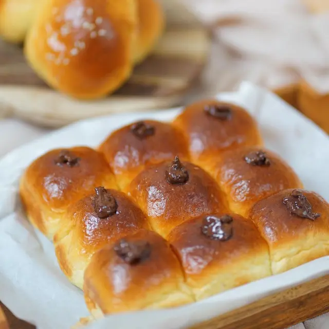 Teksturnya Lembut dan Fluffy, Roti Sobek di Surabaya Ini Pasti Jadi Favorit Keluarga