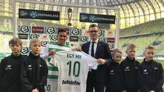 Pemain tim nasional Indonesia, Egy Maulana Vikri, resmi bergabung dengan klub elit Polandia, Lechia Gdansk, Minggu (11/3/2018). (Dok Lechia)