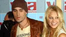 Nggak cuma Kylie Jenner yang sembunyukan kehamilan, Anna Kournikova dan kekasihnya  Enrique Iglesias ternyata juga bisa menyembunyikan kehamilannya. (getty images/Cosmopolitan)
