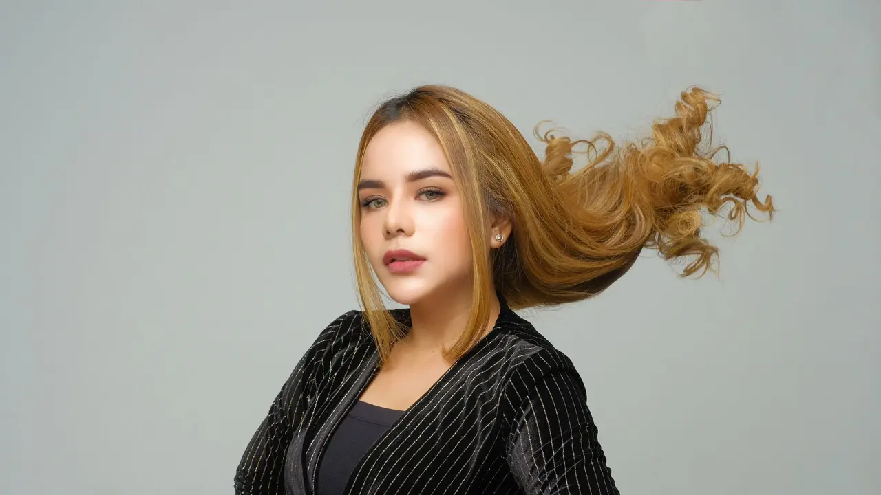 Dinda Anwar
