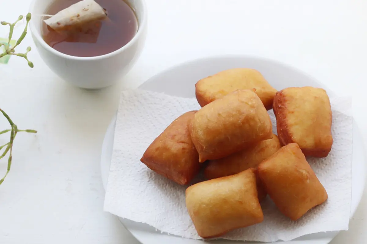 kue bantal kentang