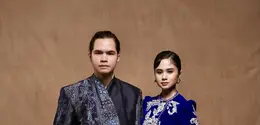 Keduanya tampil memukau dalam balutan busana yang memadukan warisan wastra Nusantara dengan sentuhan modern dan elegan. [@tissabiani].
