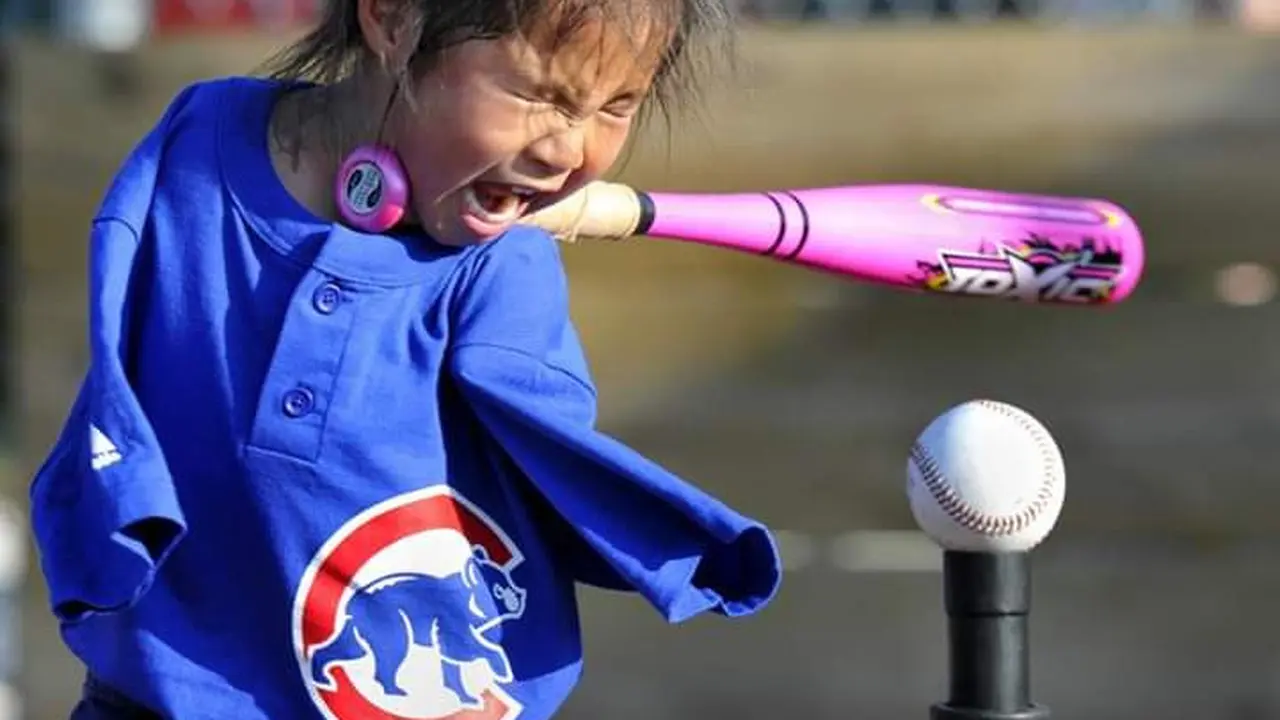 Ketika Zoe Main Baseball